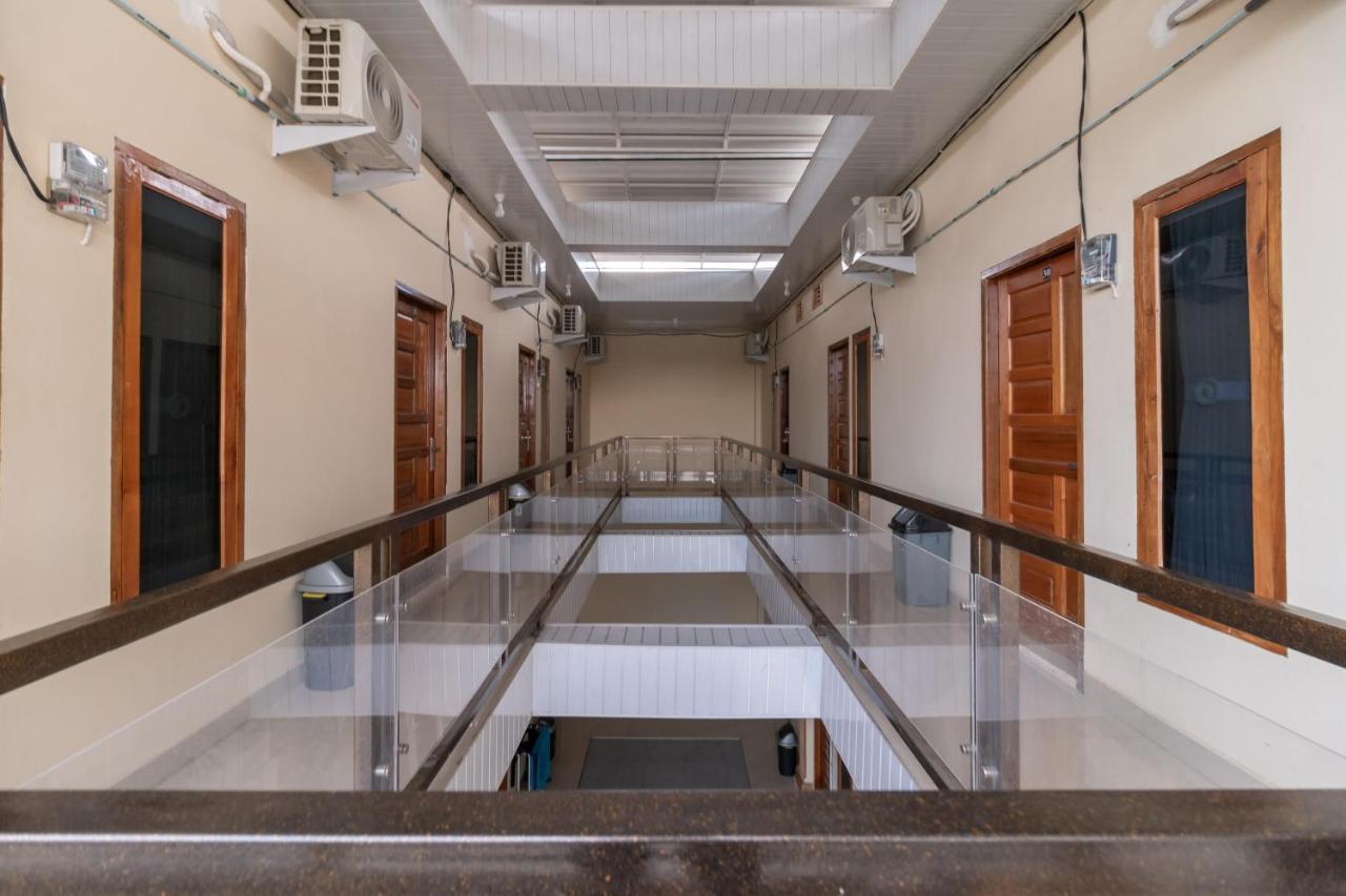 Urbanview Hotel Salsabilah Palembang By Reddoorz Екстер'єр фото