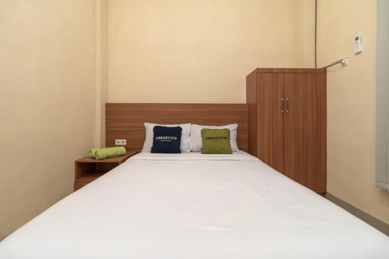 Urbanview Hotel Salsabilah Palembang By Reddoorz Екстер'єр фото